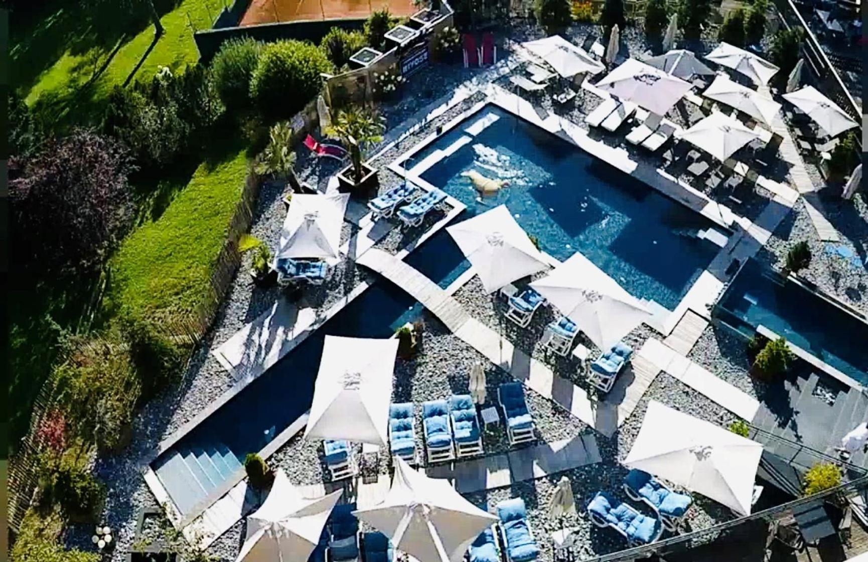 Hotel Le Labrador 1971 Les Gets Bagian luar foto